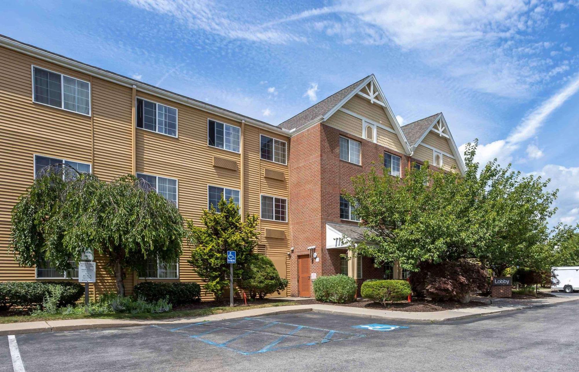 Extended Stay America Suites - Fishkill - Route 9 Exteriér fotografie
